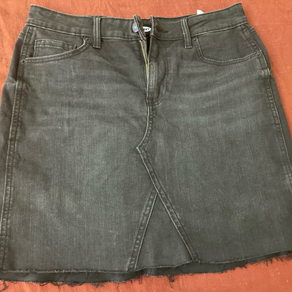 Black Jean skirt country style